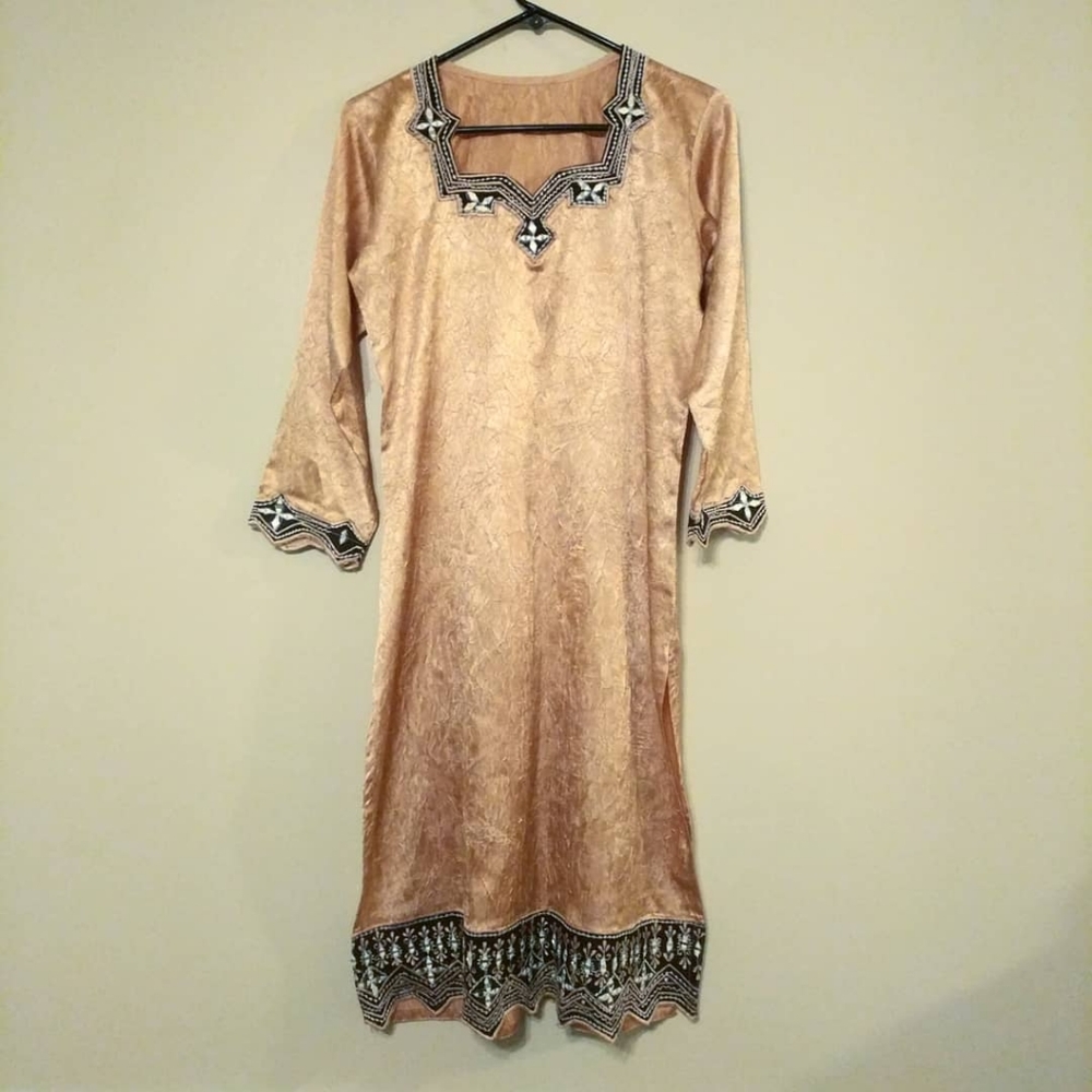 Vintage silk peach mirrored and embroidered tunic (dress, kurta, phiran)